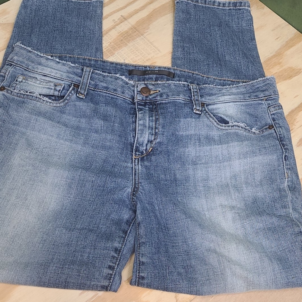 JOE'S JEANS sz32 they seem to run a little small